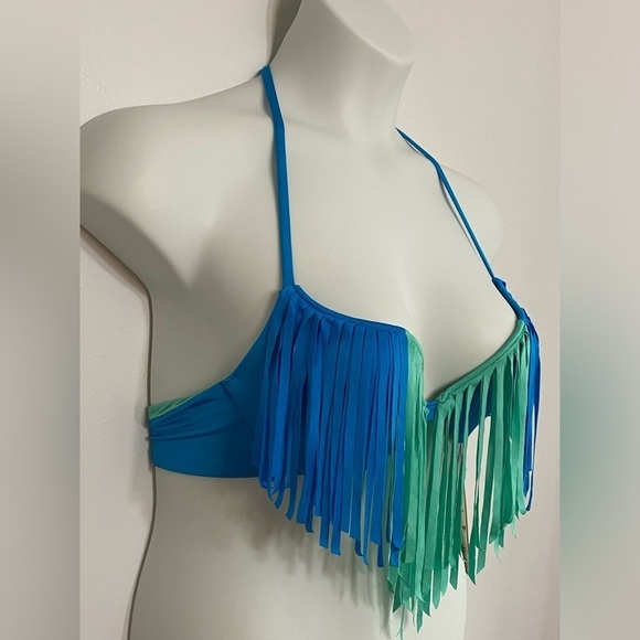 A. Che Fringe Underwire Bikini Top Size 32D NWT - Picture 3 of 11